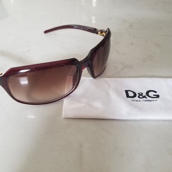 D&G Sunglasses - Picture 4 of 6